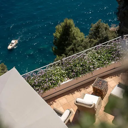 Hotel Piccolo Sant'andrea 5*