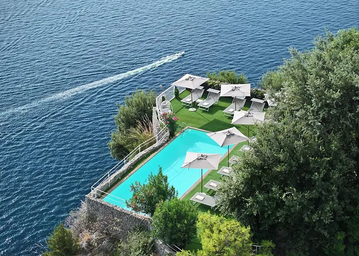 Piccolo Sant'andrea Praiano