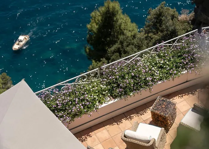 Hotel Piccolo Sant'andrea 5*