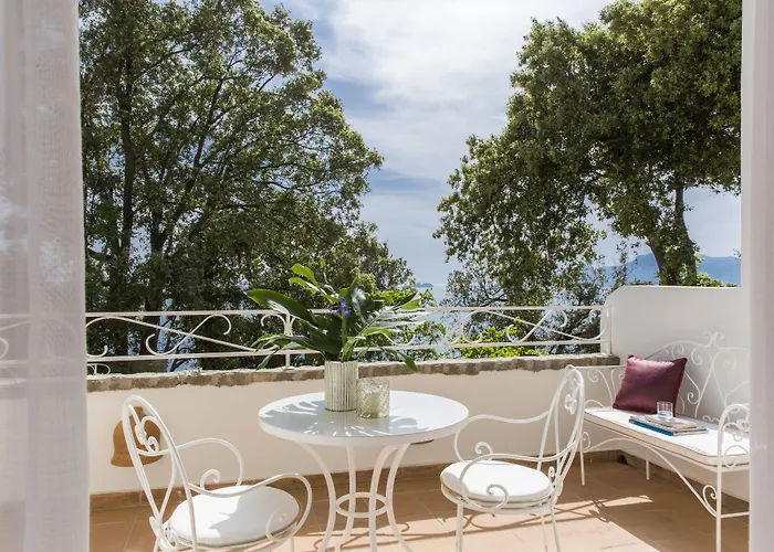 Piccolo Sant'andrea Hotel