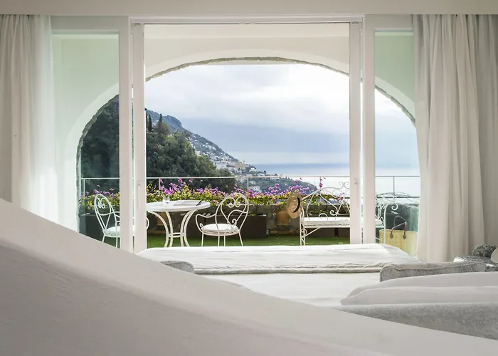 Piccolo Sant'andrea 5* Praiano