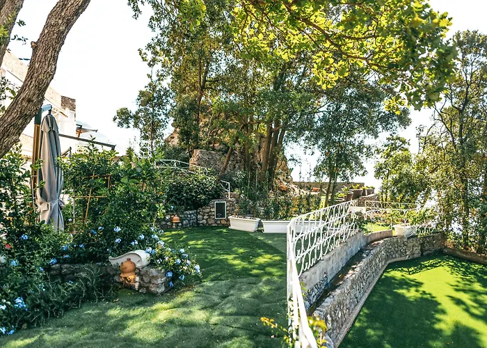 Piccolo Sant'andrea 5*