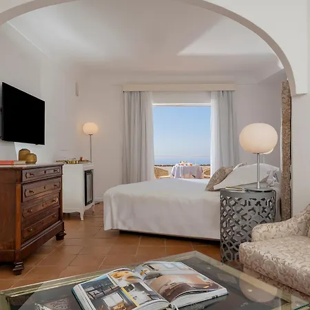 Piccolo Sant'andrea 5* プライアーノ