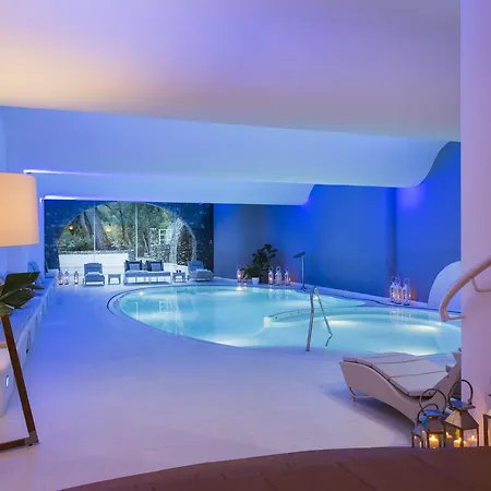 Piccolo Sant'andrea Hotel 5*